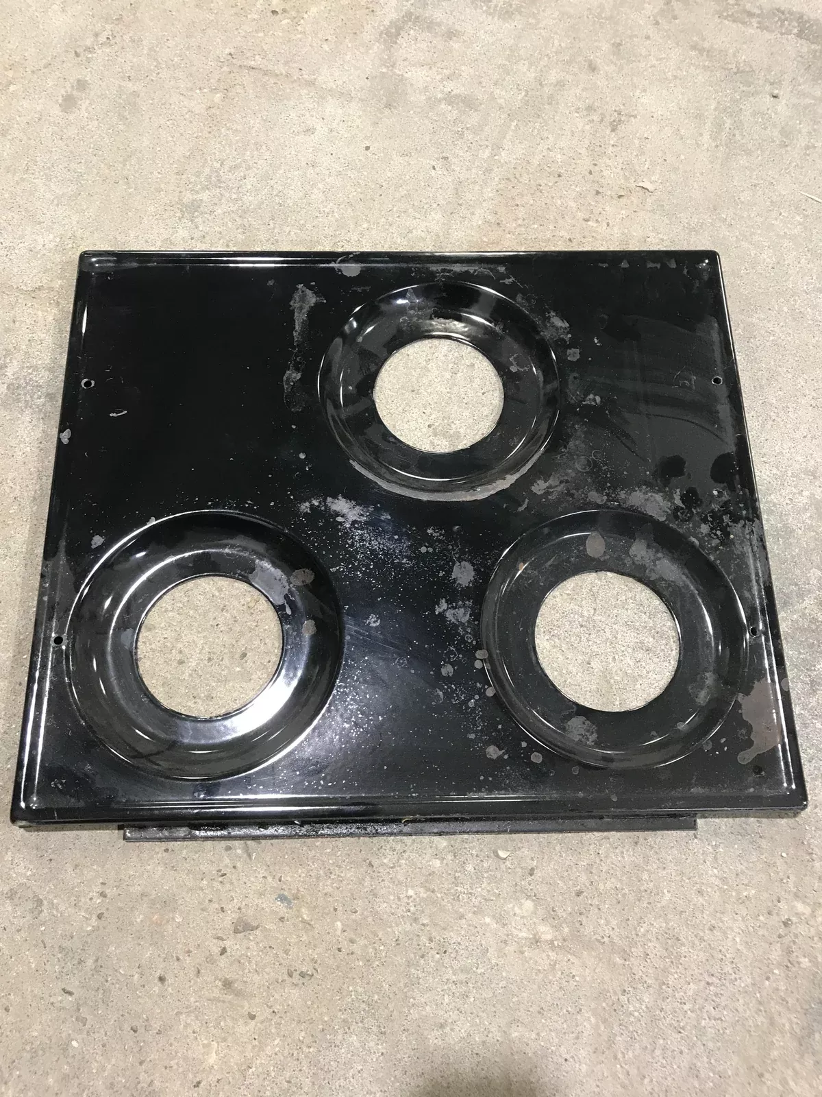 Used Atwood/ Wedgewood 3-Burner Main Top, Black - 53082