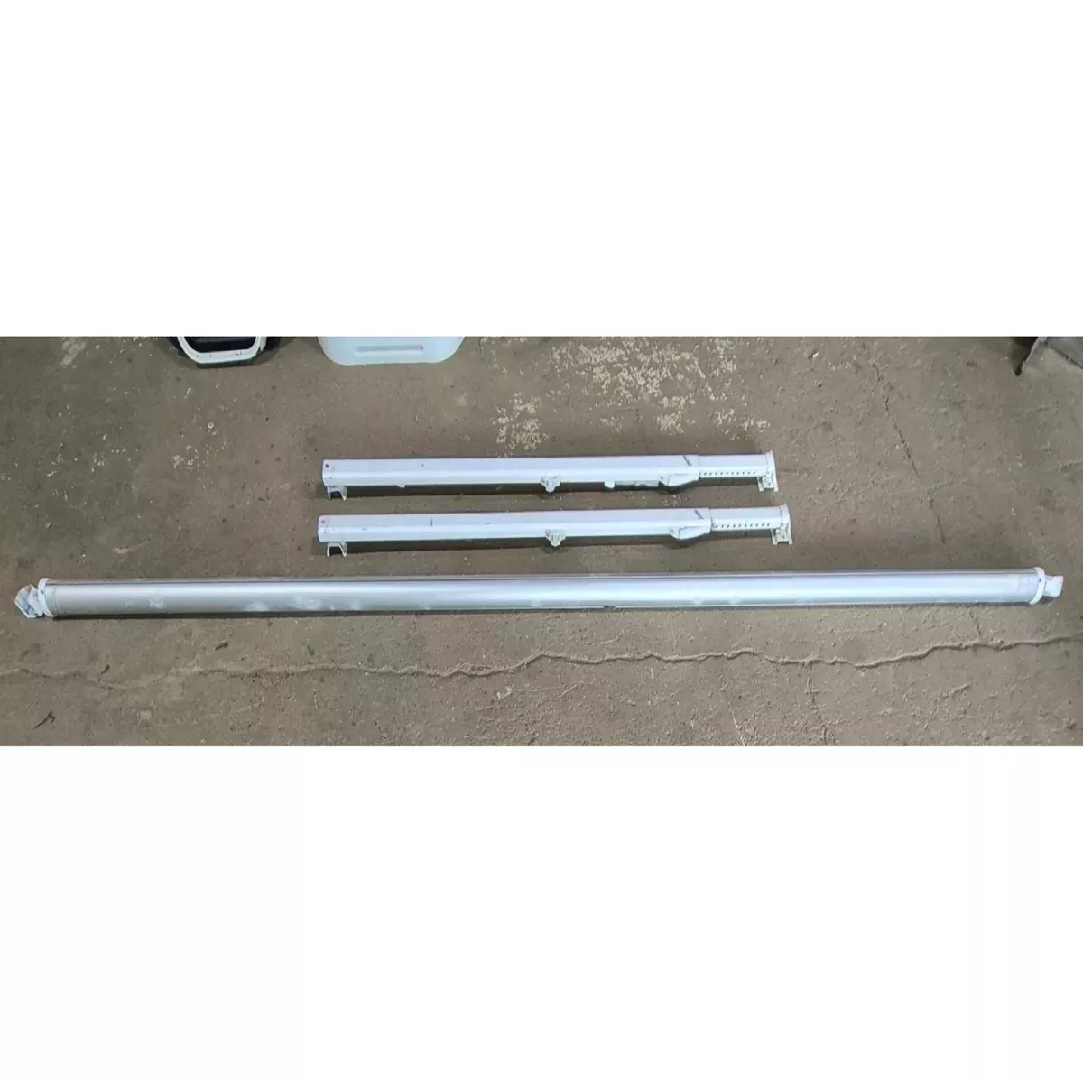 Used Complete Manual Awning Carefree 14' No Canvas