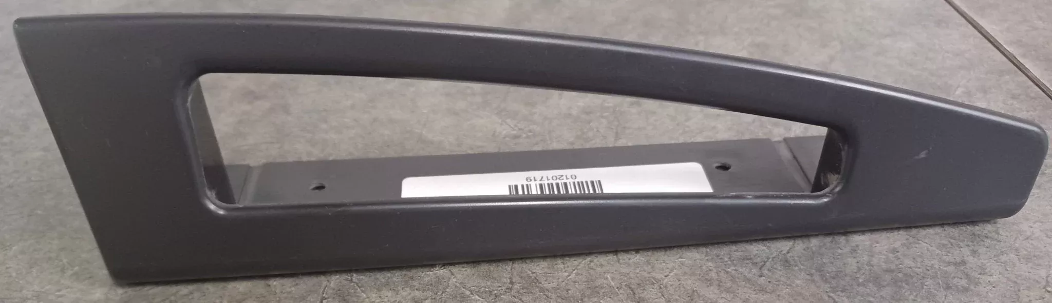 Used Dometic 3851159032 Black Replacement Door Handle Left Hand Side Freezer/ Right Hand Side Refrigerator