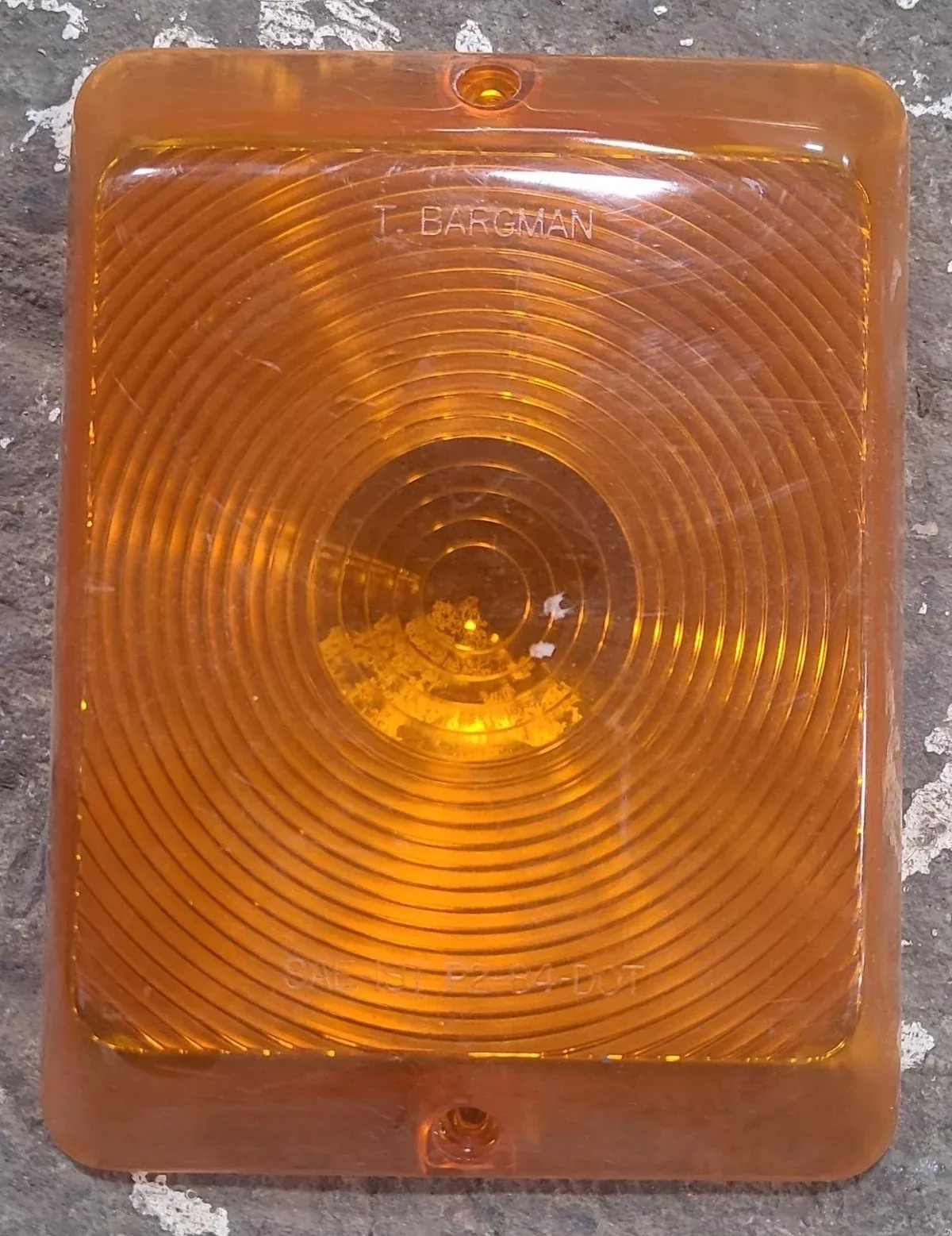 Used RV Tail Light Replacement Lens - Amber